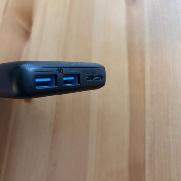 Anker Portable Phone Charger and Power Bank - Picture 3 of 8